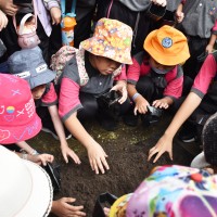 Kegiatan Outdoor Study Kelas 1 ke Asia Farm | SD METTA MAITREYA